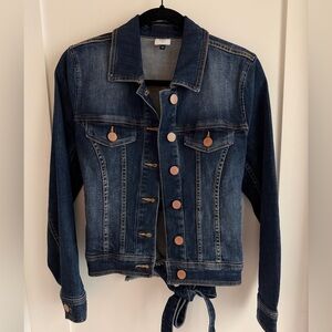 CAbi #5662 Dylan Denim Jean Jacket with Back or Front Tie